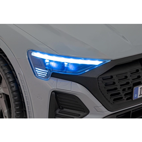 Autko na akumulator dla dzieci Audi SQ8 Szary BRD-2168.SZA